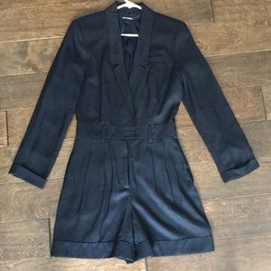 Club Monaco shorts jumpsuit size 2
